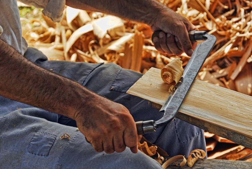 Outillage bois : les outils pour bien travailler le bois